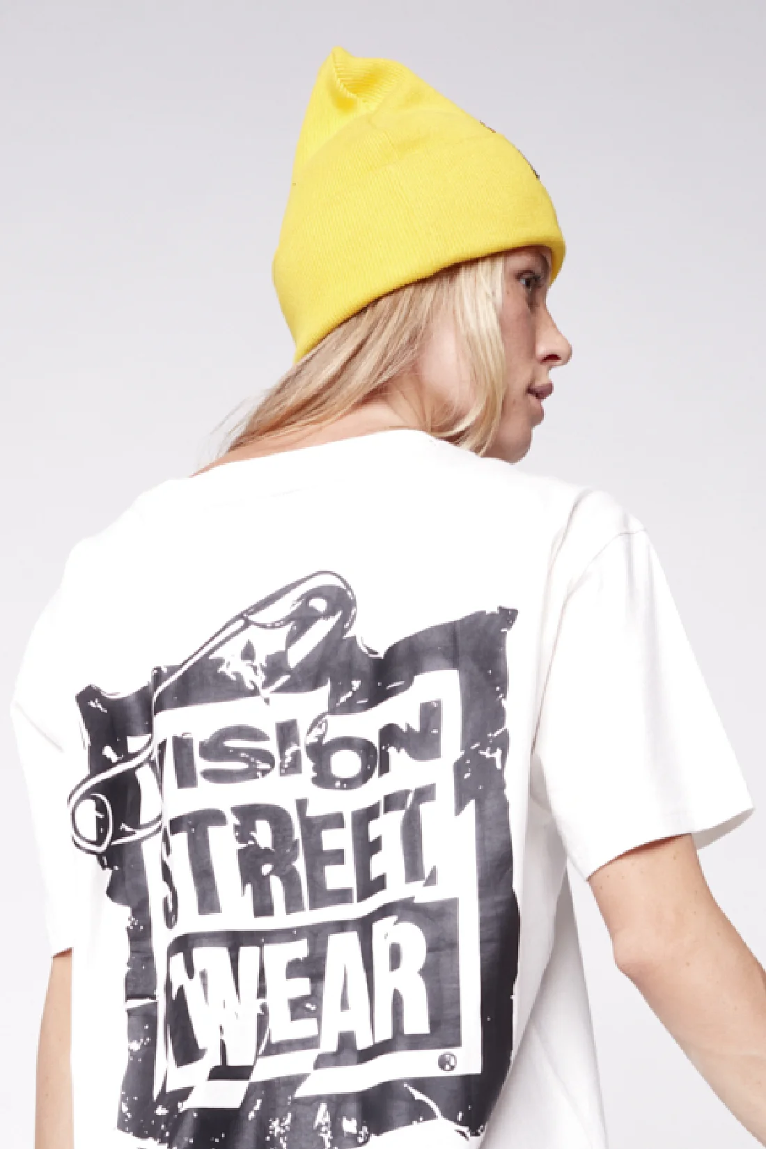 Cuffed Beanie With Large Logo Patch - Yellow - Image 3