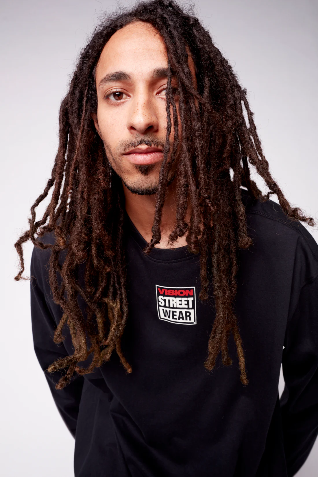 Long Sleeves Iconic Logo T-Shirt - Black - Image 3