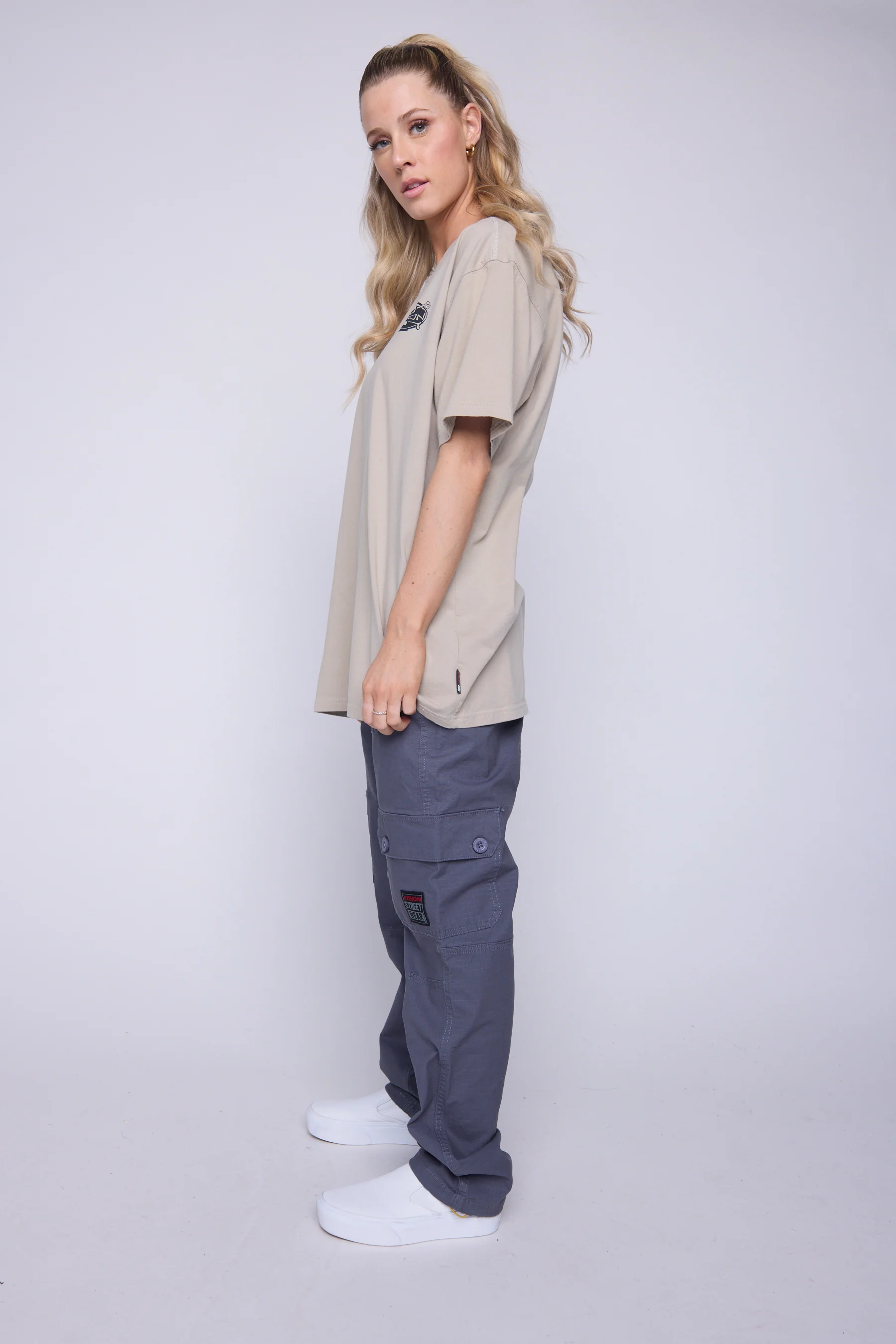 Skull Logo T-Shirt - Mushroom - Image 4